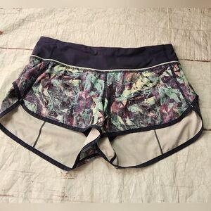 Lululemon Run Speed Shorts Size 6